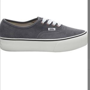 VANS shadow suede sneaker 5 men/6.5 women NEW